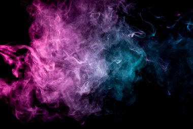 Yaratıcılık için dokusal arka plan. Renkli pembe ve mavi siyah bir duman arka plan izole. Vap duman arka plan