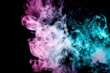 Yaratıcılık için dokusal arka plan. Kalın renkli duman pembe, mavi siyah Yalıtılmış zemin. Vap duman arka plan