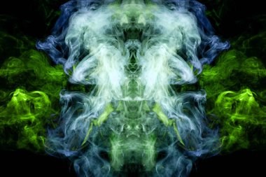 MoCap cool t-shirt için. Mavi ve yeşil bir kafatası, canavar, dragon siyah Yalıtılmış zemin şeklinde duman bulutu. Vap duman arka plan