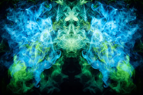 Green Purple Blue Cloud Smoke Black Isolated Background Form Skull — Stock Photo, Image