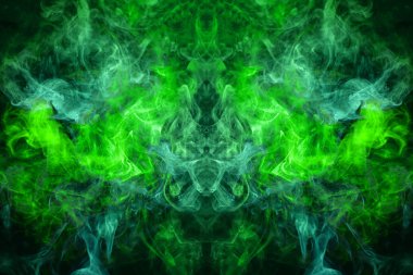 MoCap cool t-shirt için. Kalın renkli yeşil duman siyah bir canavar şeklinde arka plan izole. Arka plandan vape duman