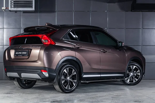 Novosibirsk Rusia Noviembre 2018 Mitsubishi Eclipse Cross Vista Trasera Fotografía — Foto de Stock