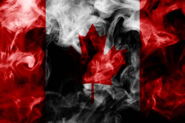 Canadas Flagg Fra Tykk Farget Røyk Svart Isolert Bakgrunn – stockfoto