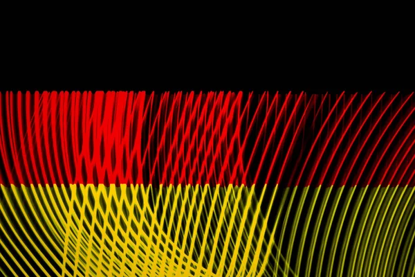 ネオンの幾何学的なストライプの背景にドイツの国旗 — ストック写真