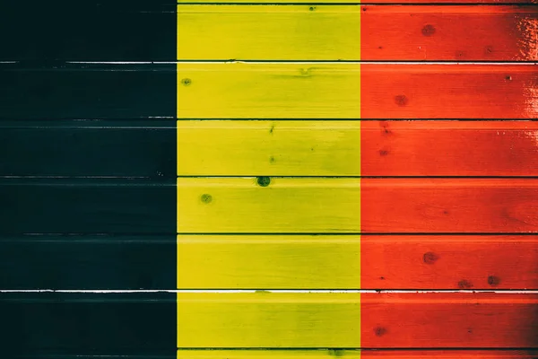 Bandeira Nacional Bélgica Fundo Madeira — Fotografia de Stock