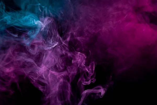 Humo Color Rosa Azul Sobre Fondo Negro Aislado Antecedentes Del — Foto de Stock