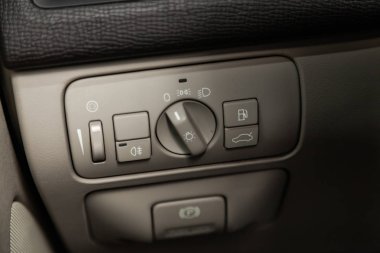 Novosibirsk, Rusya - 25 Ocak 2019: Volvo Xc60, düğmeleri close-up. Fotoğraf üzerinde bir park Novosibirs içinde modern bir araba