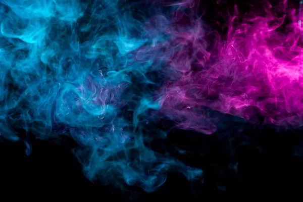 Humo Color Rosa Azul Sobre Fondo Negro Aislado Antecedentes Del — Foto de Stock