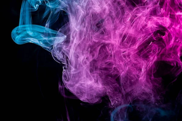 Fumaça Multicolorida Densa Cores Rosa Azul Fundo Isolado Preto Antecedentes — Fotografia de Stock