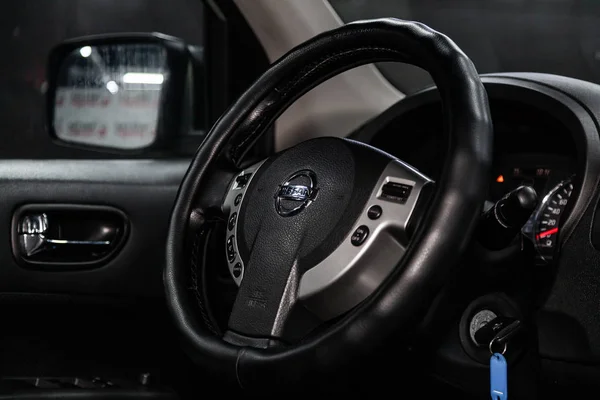 Одесса Російська Федерація Лютого 2019 Nissan Xtrail Закри Dashboard Спідометра — стокове фото