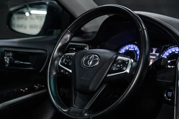 Nowosybirsk Rosja Lutego 2019 Toyota Camry Zbliżenie Deska Rozdzielcza Prędkościomierz — Zdjęcie stockowe