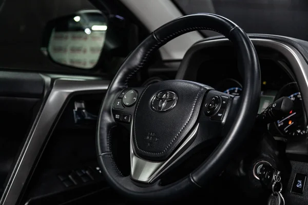 Одесса Російська Федерація Лютого 2019 Toyota Rav Закри Dashboard Спідометра — стокове фото