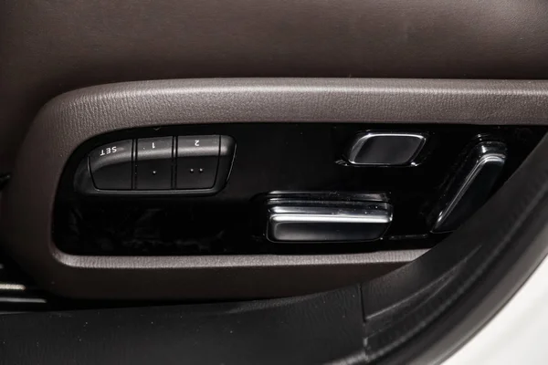 Νοβοσιμπίρσκ Ρωσία Φεβρουαρίου 2019 Mazda Γκρο Πλαν Κάθισμα Προσαρμογή Κουμπιών — Φωτογραφία Αρχείου