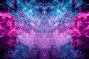 Kabarık Puffs mavi ve pembe bir kafatası, canavar, dragon siyah arka plan üzerinde şeklinde sis ve duman. Fantezi elbise için baskı: t-shirtler, tişörtü