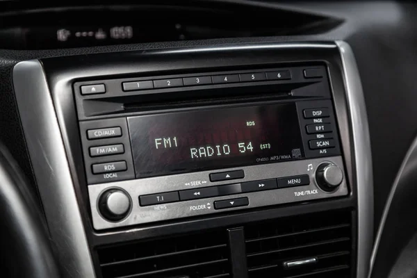 Одесса Російська Федерація Лютого 2019 Subaru Forester Закри Dashboard Радіо — стокове фото