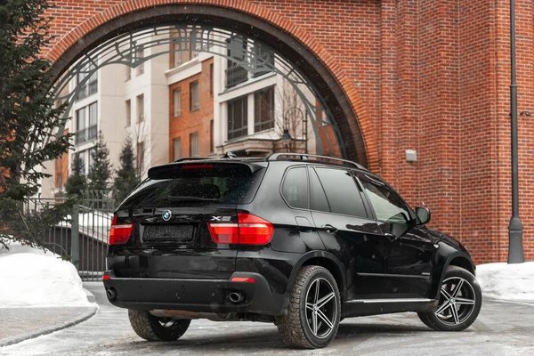 Novosibirsk Rusia Febrero 2019 Bmw Vista Trasera Fotografía Coche Moderno — Foto de Stock