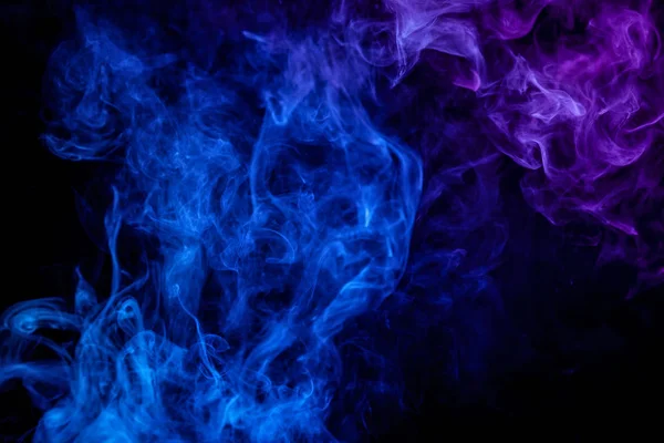 Humo Bomba Azul Púrpura Sobre Fondo Negro Aislado — Foto de Stock