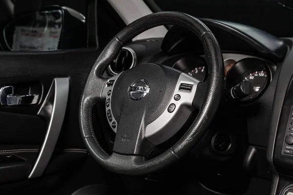 Одесса Російська Федерація Березня 2019 Nissan Qashqai Закри Dashboard Спідометр — стокове фото