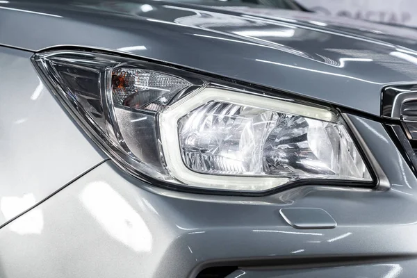 Novosibirsk Rusia Marzo 2019 Subaru Forester Primer Plano Los Faros — Foto de Stock