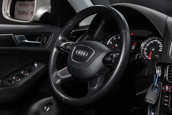 Novosibirsk Rusland Maart 2019 Audi Sluiten Omhoog Van Het Dashboard — Stockfoto