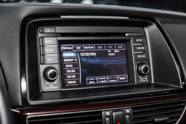 Novosibirsk Rusko Března 2019 Mazda Close Řídicí Panel Monitor Rádio — Stock fotografie