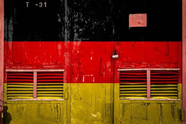 Close Portão Antigo Armazém Com Bandeira Nacional Alemanha Conceito Alemanha — Fotografia de Stock