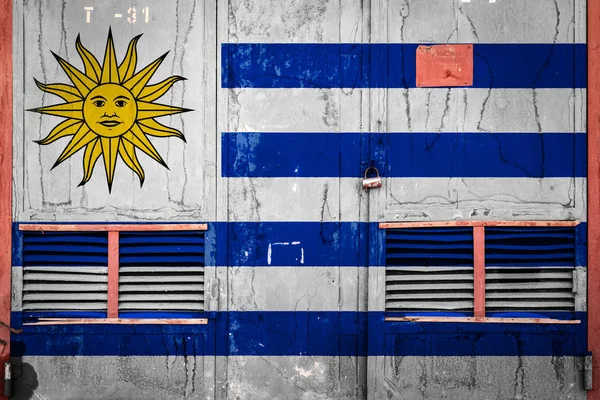 Primer Plano Antigua Puerta Almacén Con Bandera Nacional Uruguay Concepto — Foto de Stock