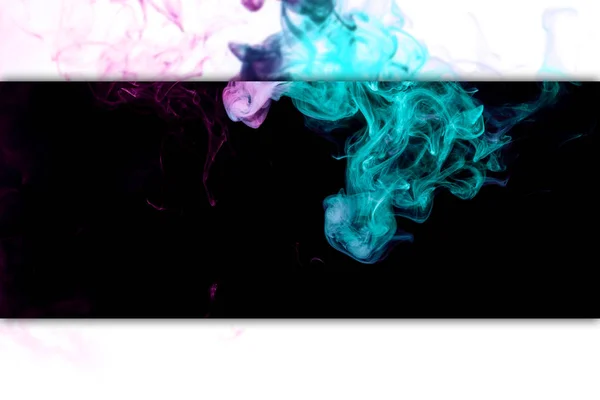 Színes Rózsaszín Kék Füst Elszigetelt Fekete Háttéren Háttérben Füst Vap — Stock Fotó