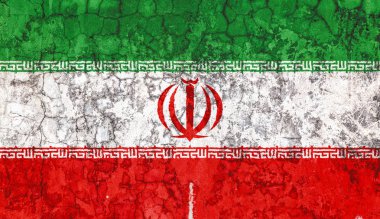 Eski duvar arka planda Iran 'ın Ulusal bayrağı soyma boya ile kaplıdır. Ülke, ulus ve vatanseverlik sembolü kavramı