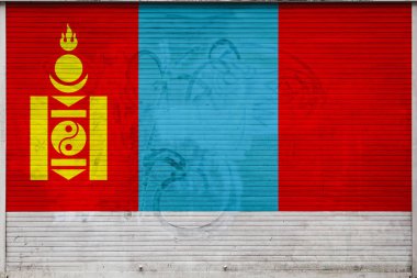 Moğolistan ulusal bayrağı ile eski metal duvar yakın çekim. Moğolistan ihracat-ithalat kavramı, malların depolanması ve malların ulusal teslimat. Grunge tarzında bayrak