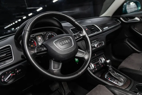 Novosibirsk Russia May 2019 Audi Close Dashboard Speedometer Tachometer Steering — Stockfoto