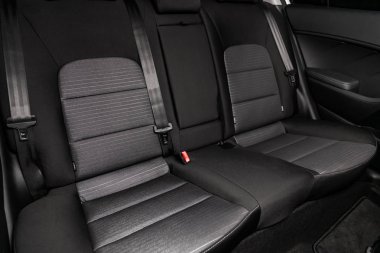 Novosibirsk, Rusya - 20 Mayıs 2019: Kia Cerato, arka koltukların yakın çekim. Novosibirs bir otoparkta modern bir araba Fotoğraf