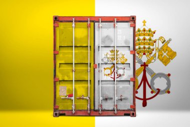  Vatikan ihracat-ithalat, konteyner taşıma ve malların ulusal teslimat kavramı. Vatikan ulusal bayrağı ile taşıma konteyner, ön görüntülemek