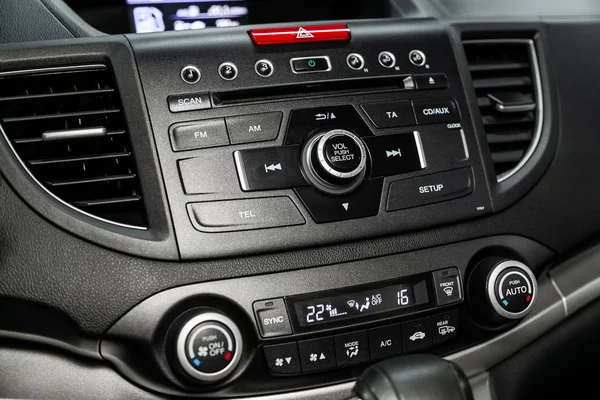 Close Van Auto Zwart Interieur Dashboard Aanpassing Van Blazer Airconditioner — Stockfoto