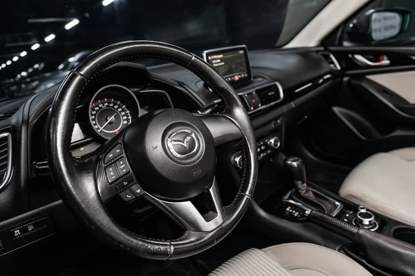 Novosibirsk Rusland Mei 2019 Mazda Close Van Het Dashboard Snelheidsmeter — Stockfoto