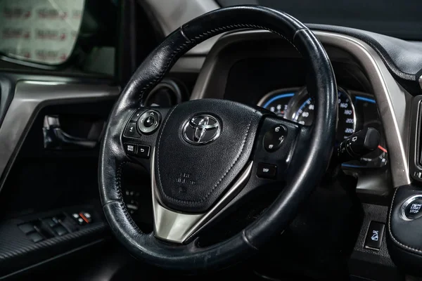 Novosibirsk Rusya Mayıs 2019 Toyota Rav Gösterge Panelinin Yakın Çekim — Stok fotoğraf