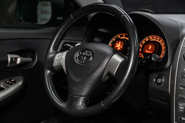 Novosibirsk Rusya Mayıs 2019 Toyota Corolla Gösterge Panelinin Yakın Çekim — Stok fotoğraf