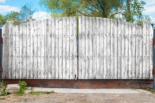 Holztürschwingen Ideen Für Wohndesign Und Dekoration Alte Holztür Eingang — Stockfoto