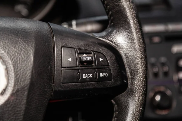 Novosibirsk Rússia Junho 2019 Mazda Controlador Carro Volante Função Sistema — Fotografia de Stock