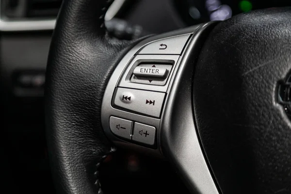 Novosibirsk Rusland Juni 2019 Nissan Trail Auto Controller Stuurwiel Controlesysteem — Stockfoto