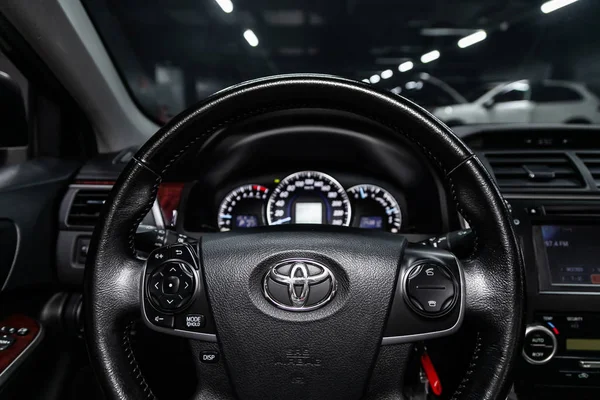 Νοβοσιμπίρσκ Ρωσία Ιουνίου 2019 Toyota Camry Close Του Ταμπλό Ταχύμετρο — Φωτογραφία Αρχείου