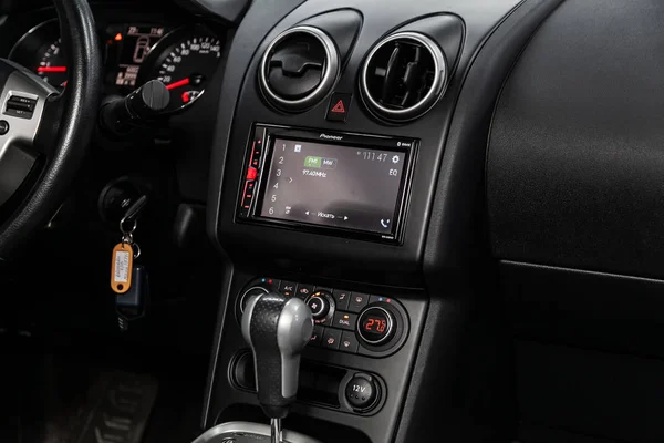 Novosibirsk Russia Jule 2019 Nissan Quashqai Car Control Panel Audio — Stock Photo, Image