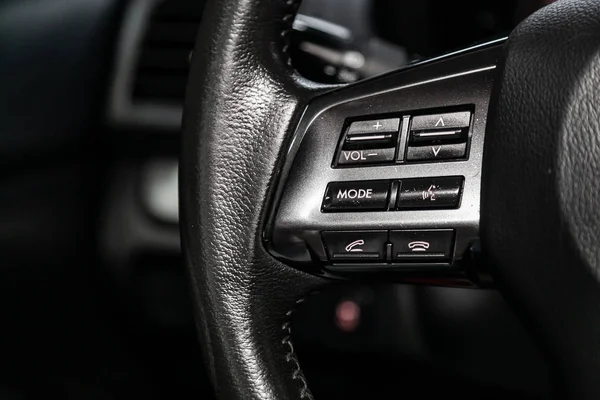 Novosibirsk Rusland Juli 2019 Subaru Impreza Auto Controller Stuurwiel Muziek — Stockfoto