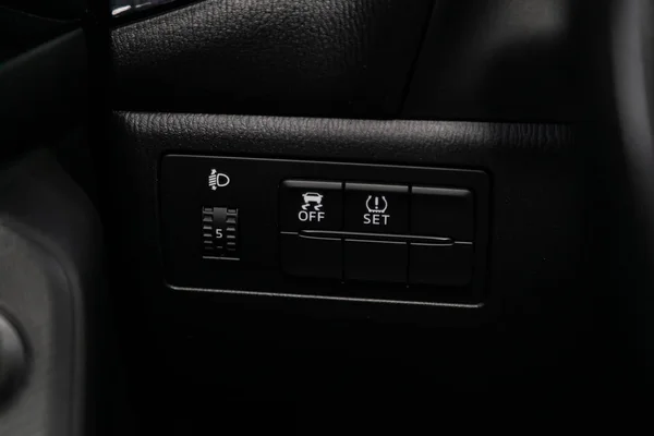 Nowosybirsk Rosja Lipca 2019 Mazda Zbliżenie Przyciski Sterujące Przełącznika Reflektory — Zdjęcie stockowe