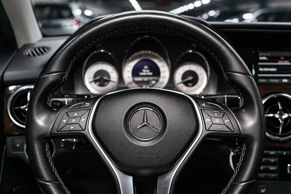 Novosibirsk Ryssland Juli 2019 Mercedes Benz Glk Klass Närbild Instrumentbrädan — Stockfoto