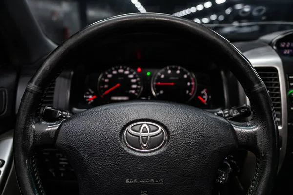 Novosibirsk Oroszország Július 2019 Toyota Szárazföldi Cruizer Prado Közelről Műszerfal — Stock Fotó