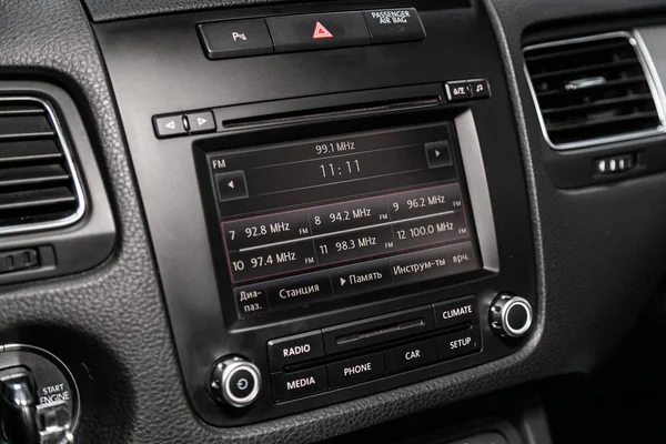 Novosibirsk Russia July 2019 Volkswagen Touareg Car Control Panel Audio — Stock Photo, Image