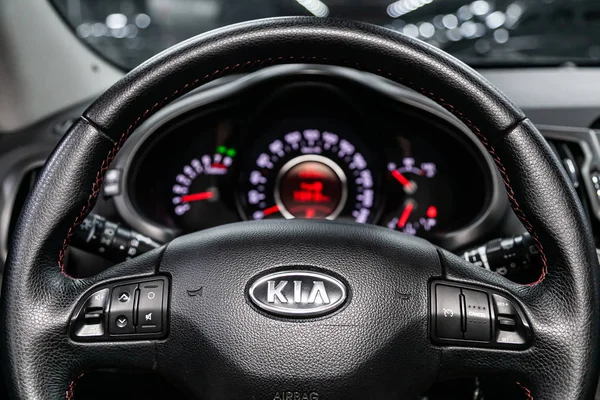 Novosibirsk Ryssland Juli 2019 Kia Sportage Närbild Instrumentbrädan Hastighetsmätare Varvräknare — Stockfoto