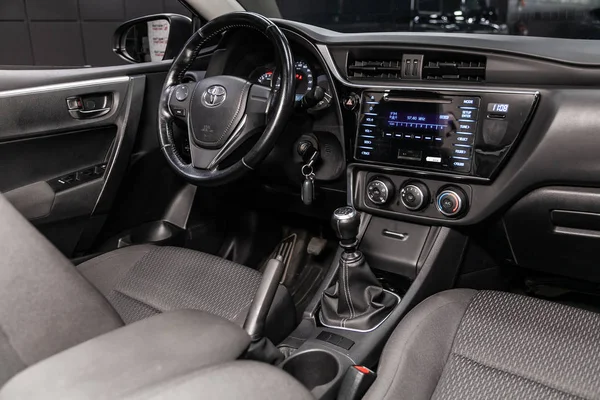 Nowosibirsk Russland Juli 2019 Toyota Corolla Schwarzer Luxus Innenraum Lenkrad — Stockfoto