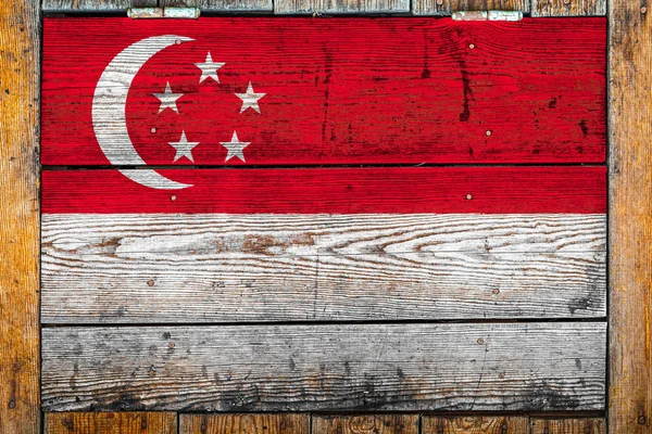 Bandiera Nazionale Singapore Uno Sfondo Parete Legno Concetto Orgoglio Nazionale — Foto Stock